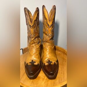 Tony Lama Santa Fe Vintage Tan Wingtip Snip Toe Western Boot Size 6.5
